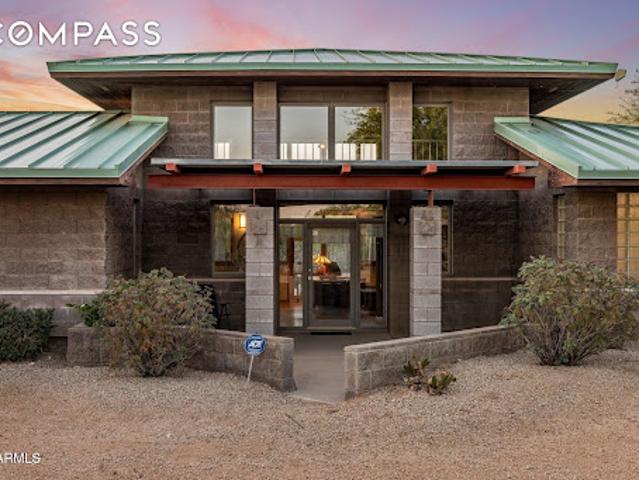 House for sale in Cave Creek, Arizona