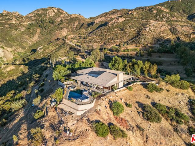 House for sale in Agoura Hills, California