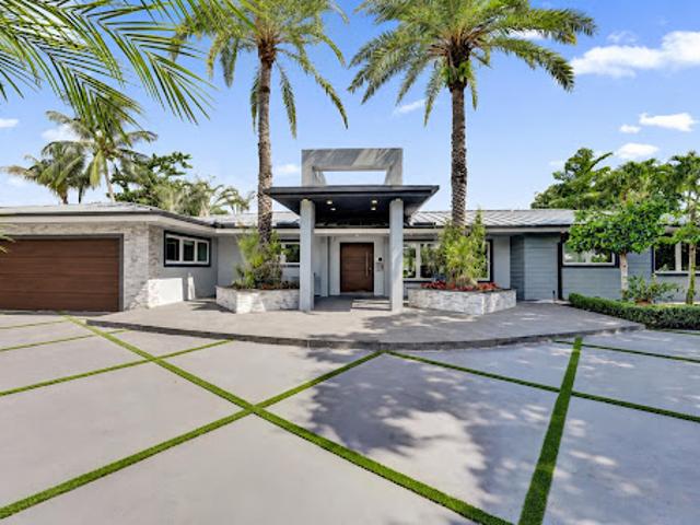 House for sale in Oakland Park, Florida