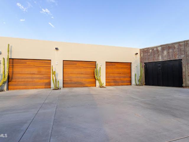 House for sale in Scottsdale, Arizona
