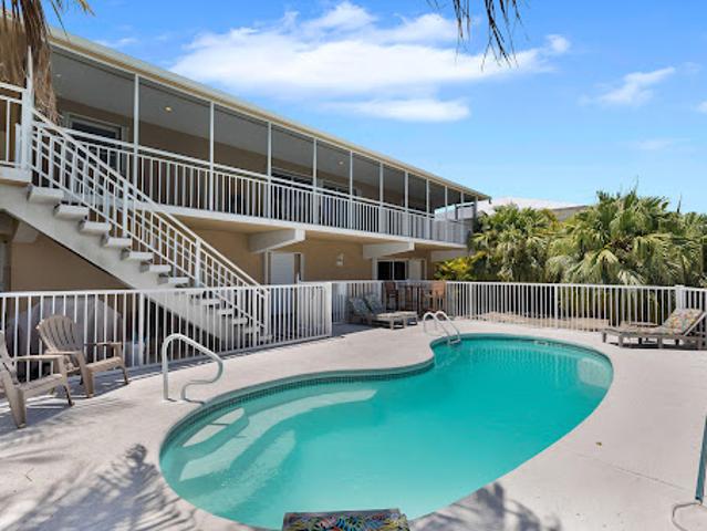 House for sale in Key Colony Beach, Monroe County