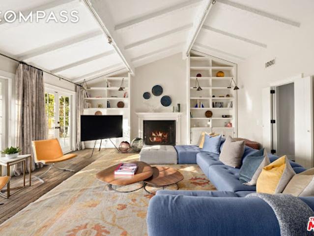 House for sale in Los Angeles, Los Angeles County