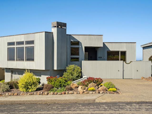 House for sale in Bodega Bay, California