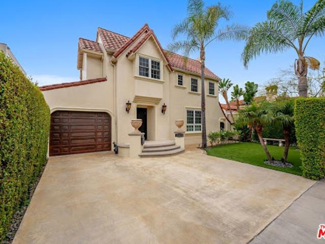 House for sale in Canoga Park, California