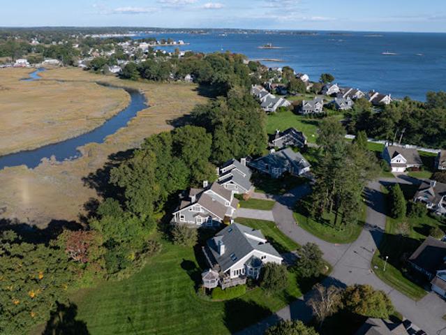 House for sale in Branford, South Central Connecticut Planning Region