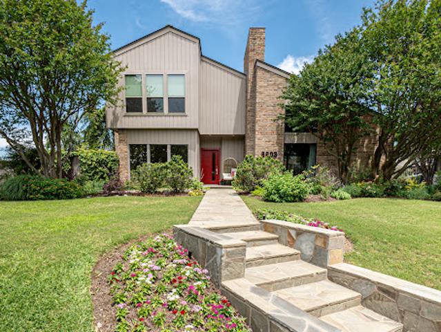House for sale in Dallas, Texas