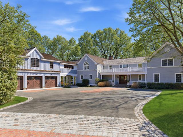 House for sale in Huntington, New York