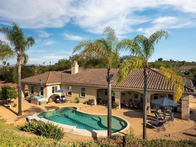 House for sale in Escondido, San Diego County