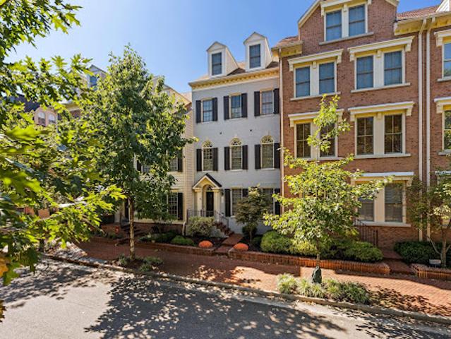 House for sale in Alexandria, Virginia