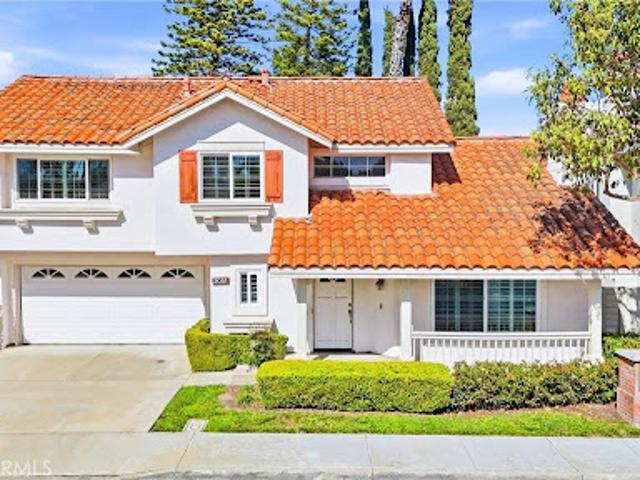 House for sale in Tustin, California