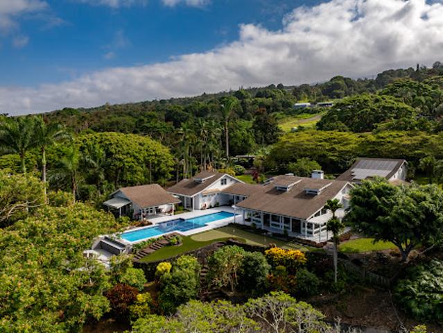 House for sale in Holualoa, Hawaii