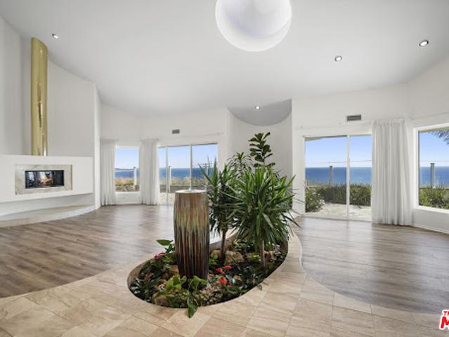 House for sale in Malibu, California