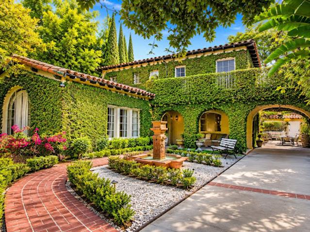 House for rent in Canoga Park, California