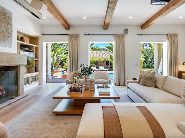 House for sale in Beverly Hills, California