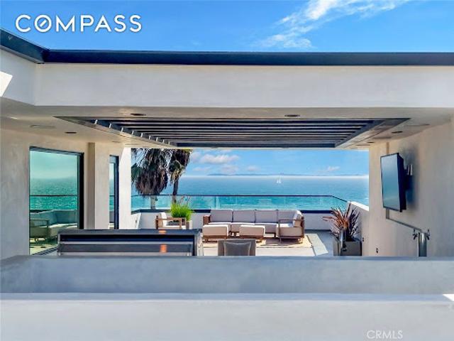 House for sale in Huntington Beach, California