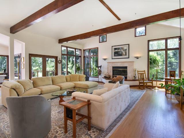 House for sale in Irvington, New York