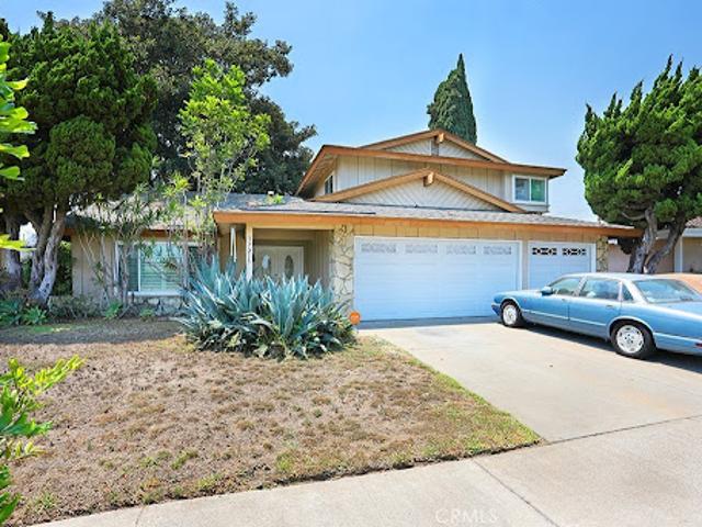 House for sale in Fountain Valley, California