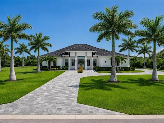 House for sale in Naples, Florida