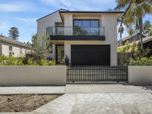House for sale in Canoga Park, California
