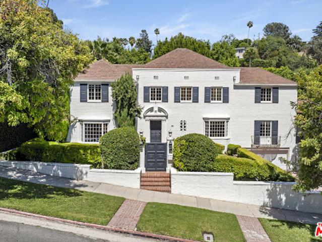 House for sale in Canoga Park, California