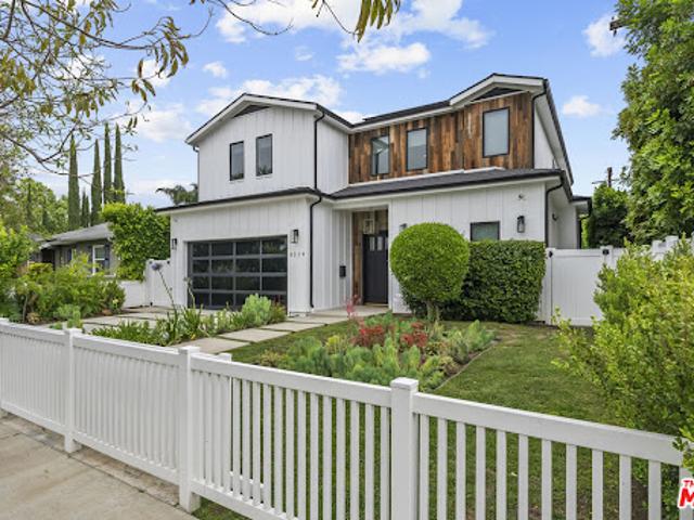House for sale in Sherman Oaks Neighborhood Council District, Los Angeles
