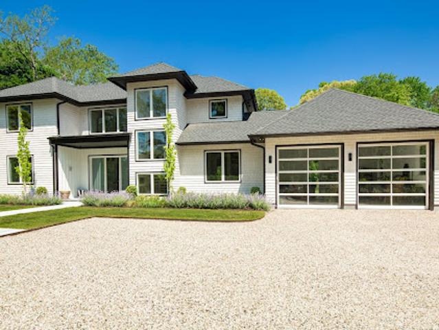 House for sale in Wainscott, New York