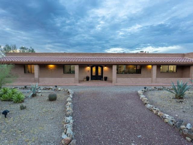 House for sale in Tucson, Arizona