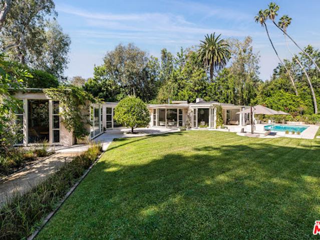 House for sale in Canoga Park, California