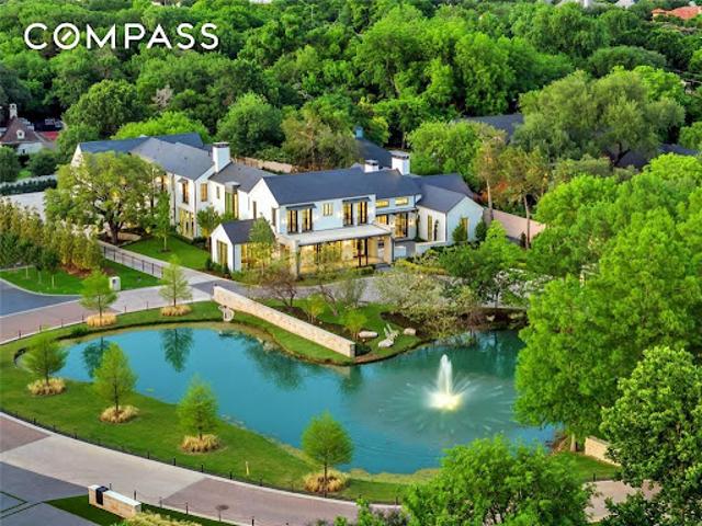 House for sale in Dallas, Texas