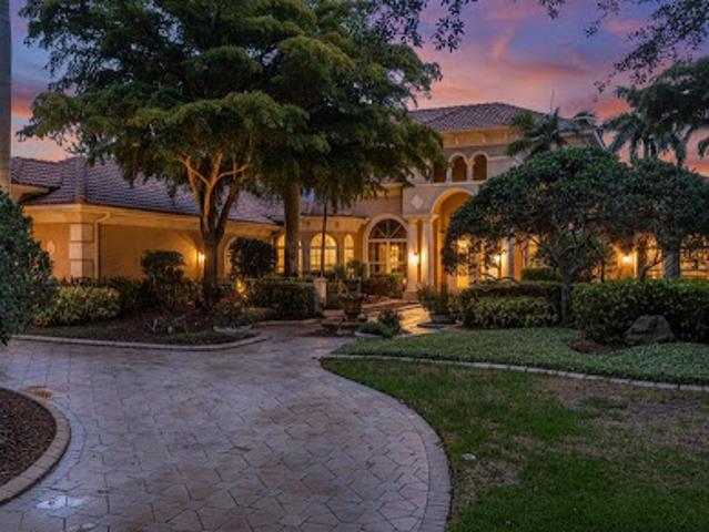 House for sale in Lakewood Ranch, Florida