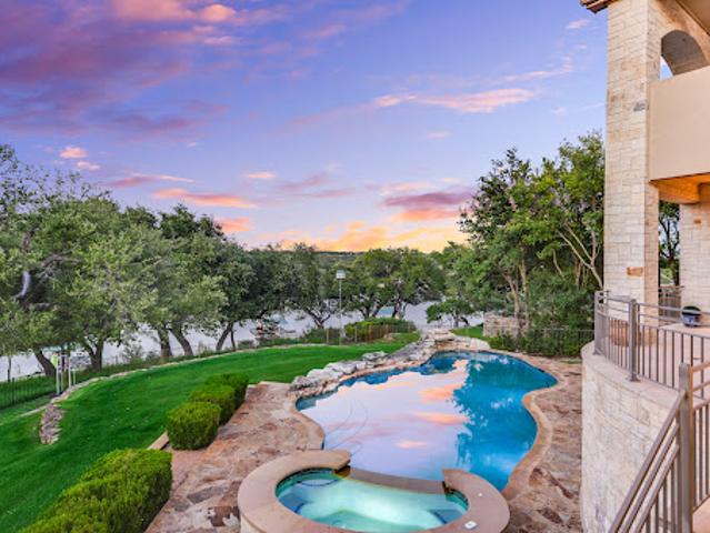 House for sale in Spicewood, Texas