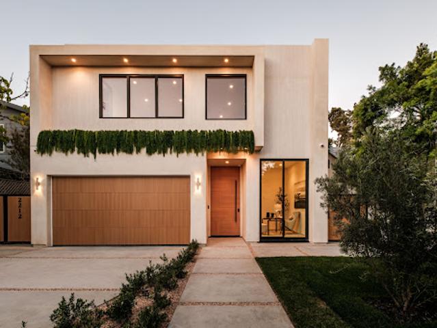 House for sale in Canoga Park, California