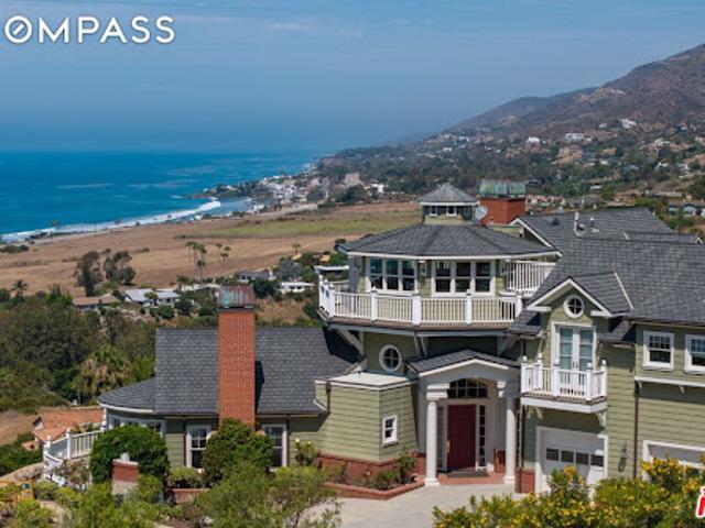 House for sale in Malibu, California
