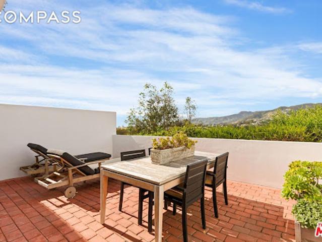 House for sale in Malibu, California