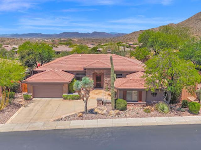 House for sale in New River, Arizona