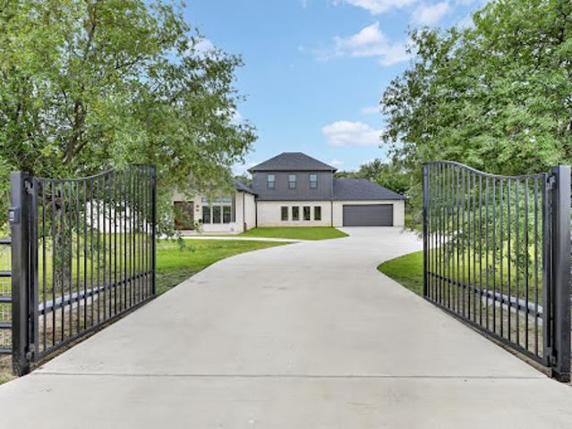 House for sale in Denton, Texas