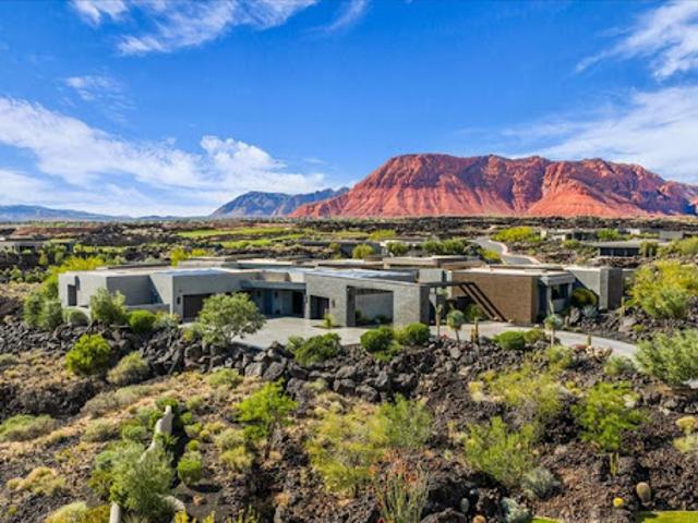 House for sale in Saint George, Utah