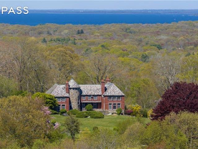 House for sale in North Kingstown, Rhode Island