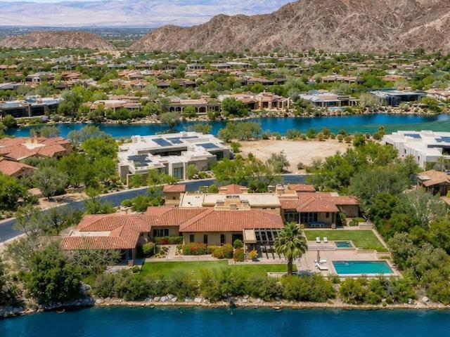 House for sale in Indian Wells, California