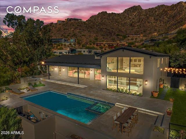 House for sale in Paradise Valley, Maricopa County