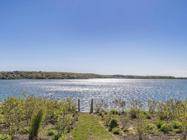 House for sale in Wainscott, New York