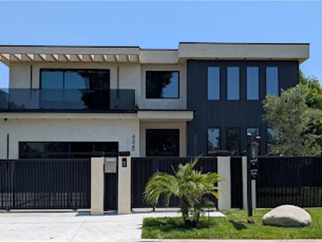 House for sale in Sherman Oaks Neighborhood Council District, Canoga Park