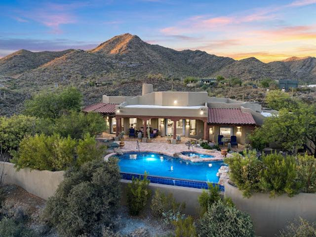 House for sale in Cave Creek, Arizona