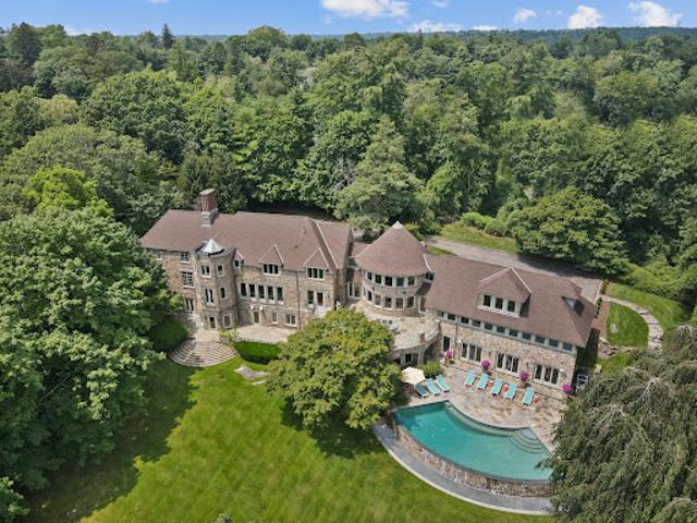 House for sale in Harrison, New York