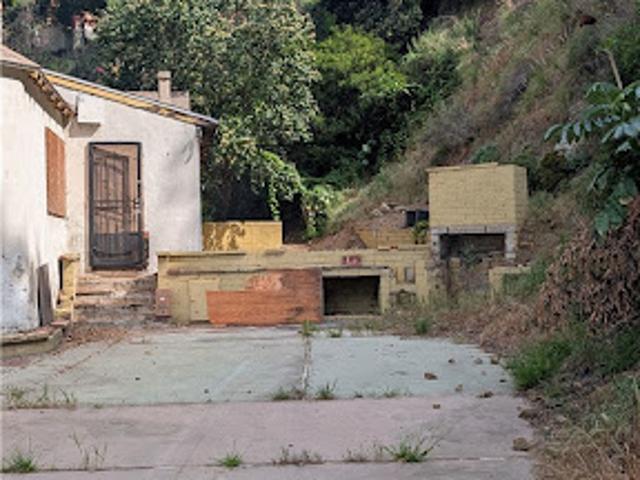 House for sale in Canoga Park, California
