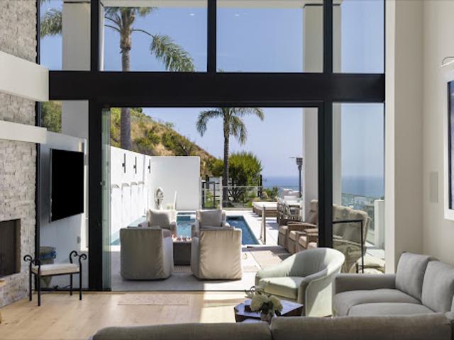 House for rent in Malibu, California