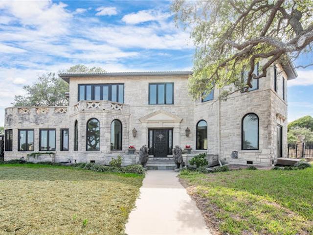 House for sale in Corpus Christi, Texas