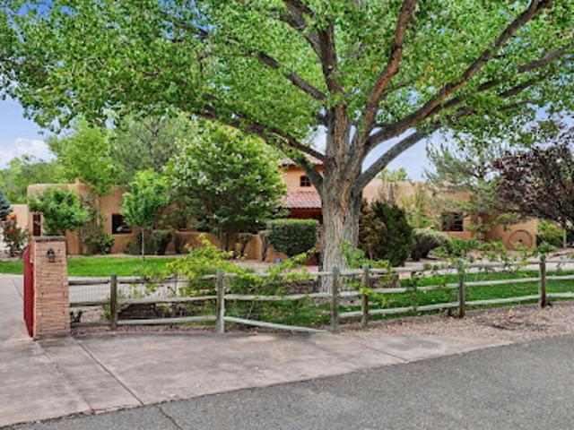 House for sale in Corrales, New Mexico