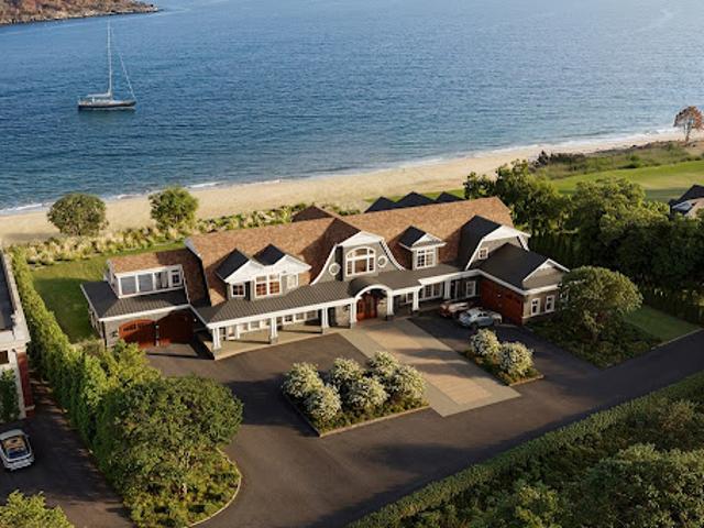 House for sale in Beverly, Massachusetts