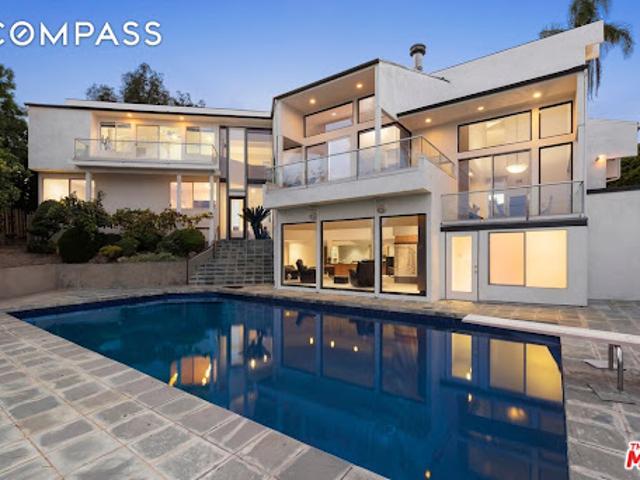 House for sale in Canoga Park, California